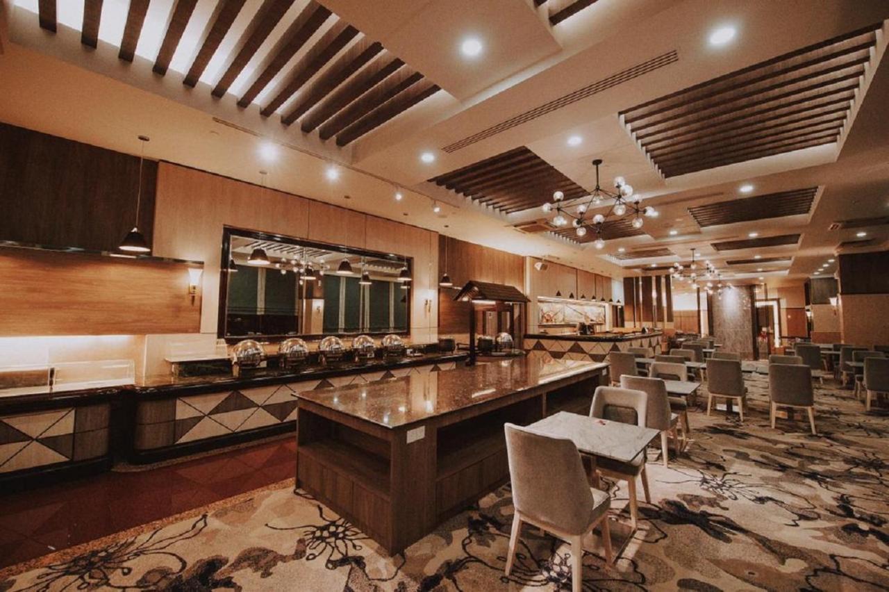 诗巫金伍德酒店 外观 照片