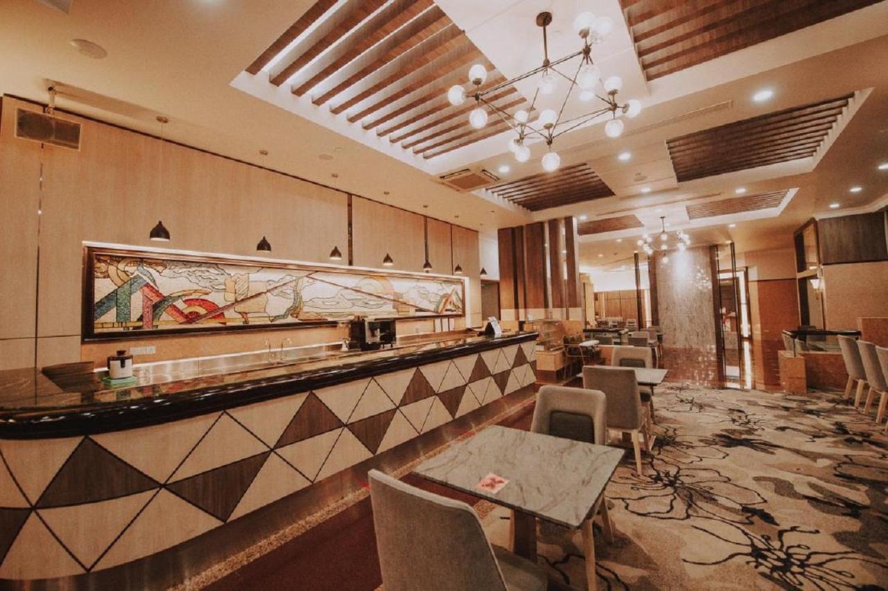 诗巫金伍德酒店 外观 照片