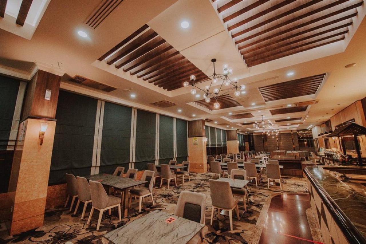 诗巫金伍德酒店 外观 照片